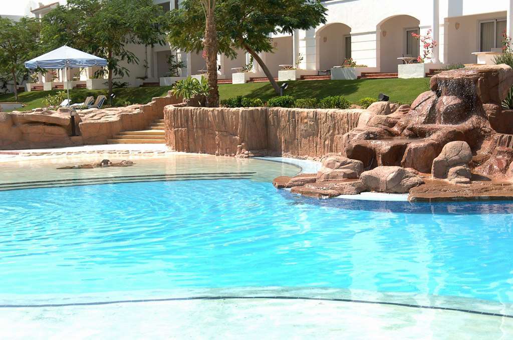 Jaz Sharm Dreams Hotel Tiện nghi bức ảnh The pool at the hotel